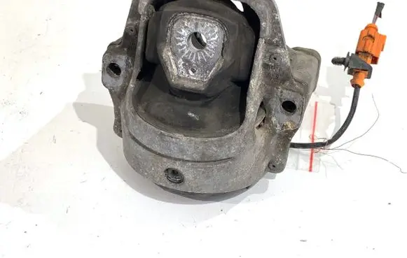 Audi A4 S4 B8 8K Engine mount vacuum valve 8R0199381