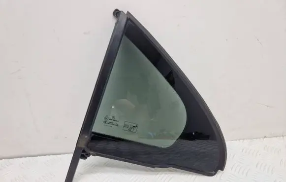 Mercedes-Benz A W177 AMG Rear vent window glass A1777300500 A1777300700 43R005813