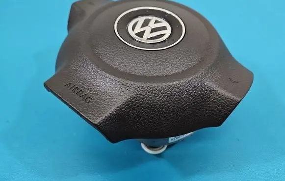 Volkswagen Touran I Steering wheel airbag 1T0880201K IMPRK1588971