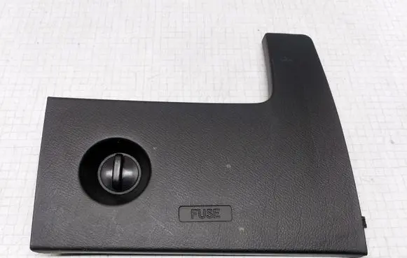 Honda Civic Fuse box cover 77300S6AG01020