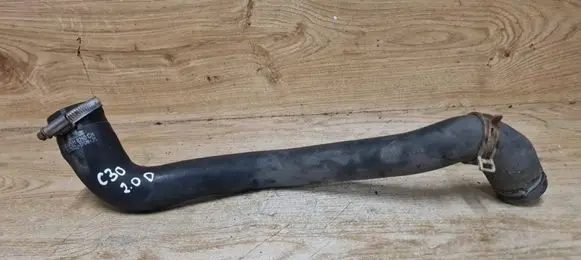 Engine coolant pipe/hose