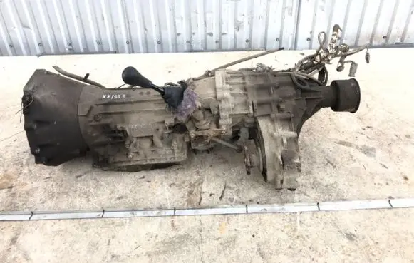 Nissan Pathfinder R50 Manual 5 speed gearbox 