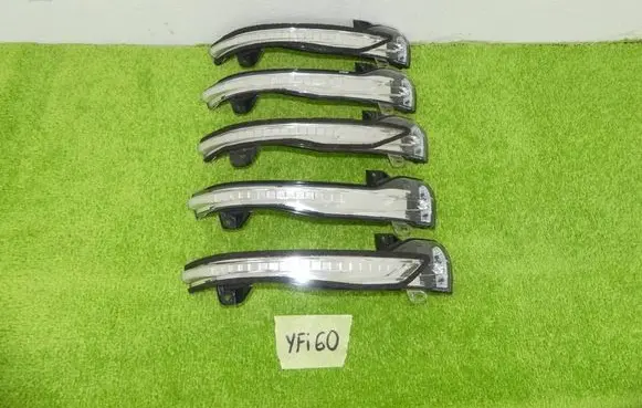 Nissan Juke I F15 Mirror indicator light 26160BV80A
