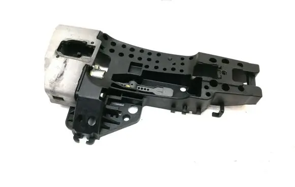 Audi A4 S4 B8 8K Front door exterior handle/bracket 8T2837886B