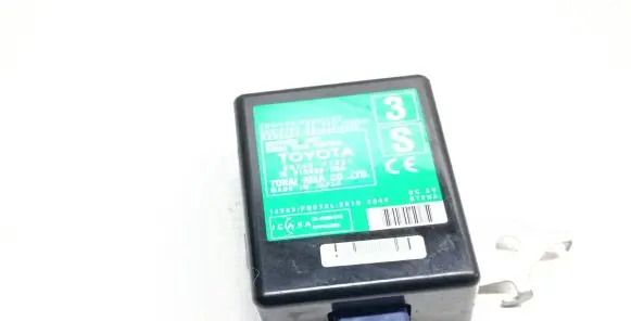 Toyota Prius (XW30) Door control unit/module 8974047031