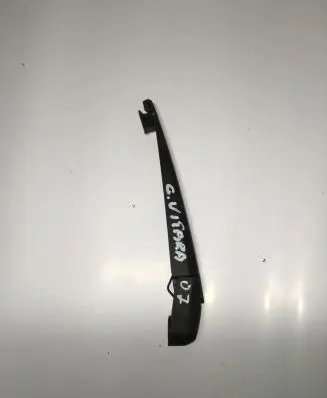Suzuki Grand Vitara II Rear wiper blade arm