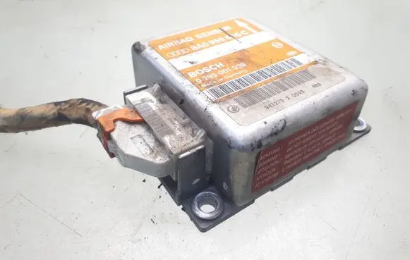 Audi A6 S6 C4 4A Airbag control unit/module 8A0959655C 0286001038