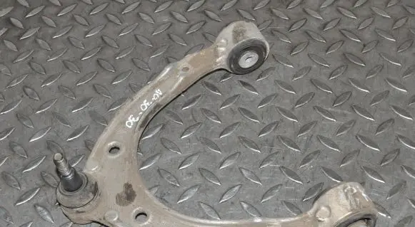 Front lower control arm/wishbone