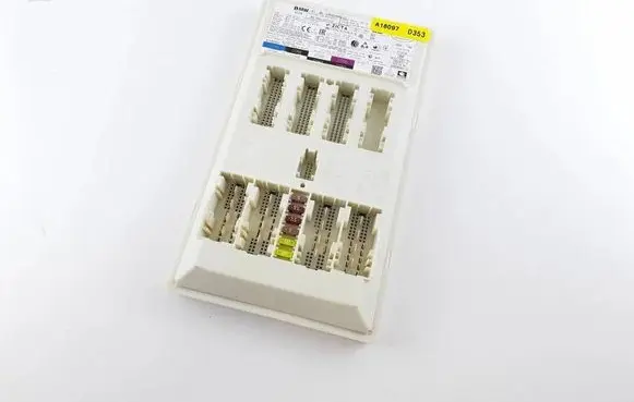 BMW 1 F40 Comfort/convenience module 5A5D496 61.35-5A5D496