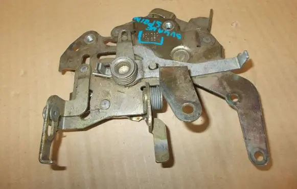 Mercedes-Benz Sprinter W901 W902 W903 W904 Sliding door lock 