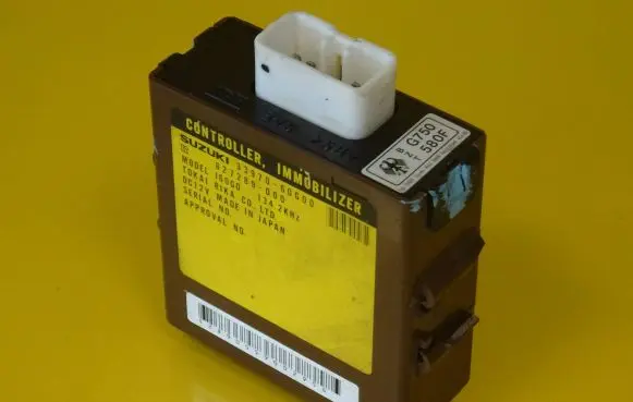 Suzuki Baleno EG Immobilizer control unit/module 33970-60G00 3397060G00 627289-000