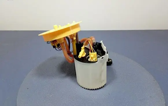 Volvo S90, V90 In-tank fuel pump 31405482