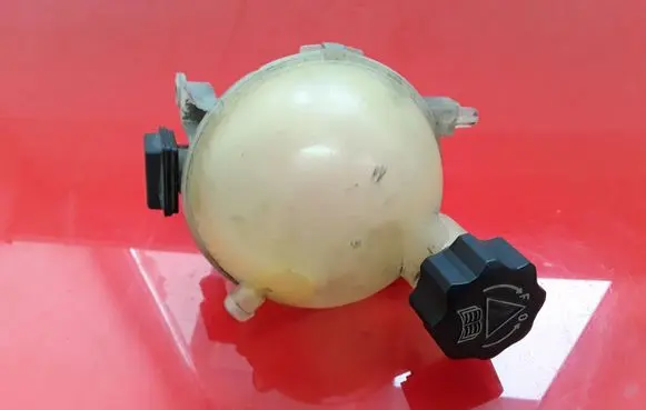 Peugeot 307 Coolant expansion tank/reservoir cap 9646902580 63299058
