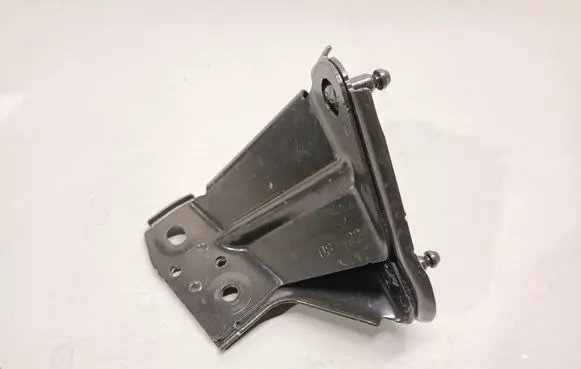 Skoda Kamiq ABS pump bracket 2Q2614235