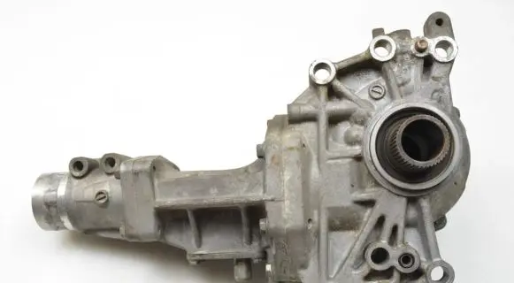 Mitsubishi Outlander Gearbox transfer box case 067015