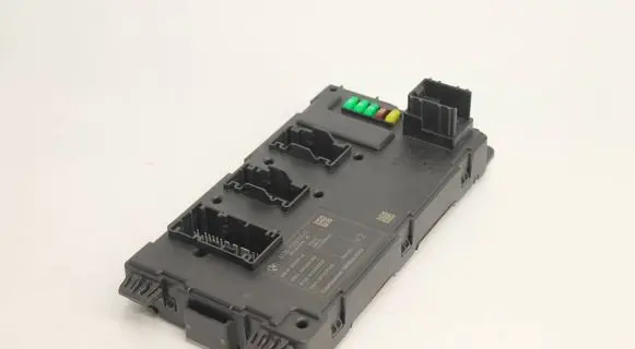 BMW 3 F30 F35 F31 Comfort/convenience module 9329701 00000F4A 003000002