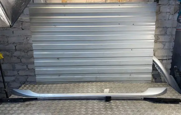 Citroen C-Crosser Roof bar rail