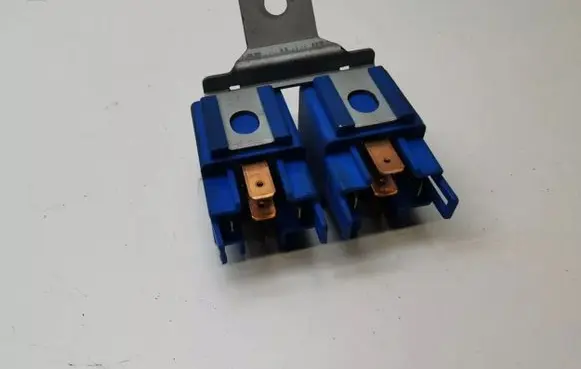 Hyundai Tucson JM Other relay 952302E000