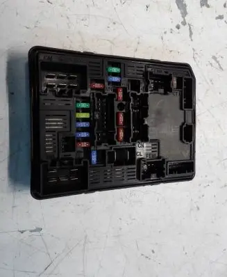 Renault Captur II SAM control unit 284B67877R