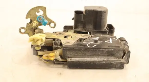 Chevrolet Kalos Front door lock 