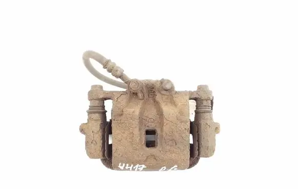 Hyundai Santa Fe Rear brake caliper 582302W700