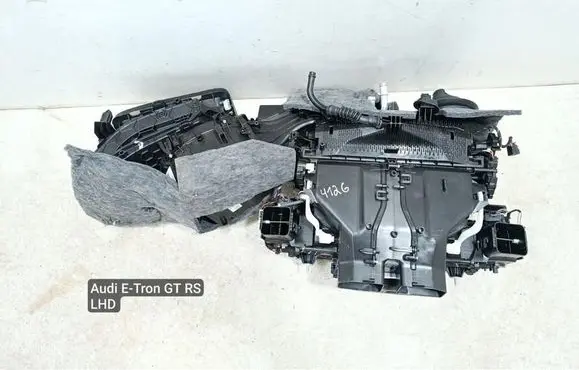 Audi E-tron GT Interior heater climate box assembly housing 972907521D