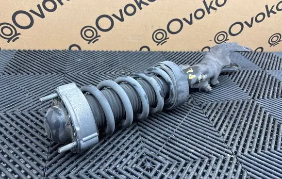 Porsche Cayenne (92A) Front shock absorber/damper
