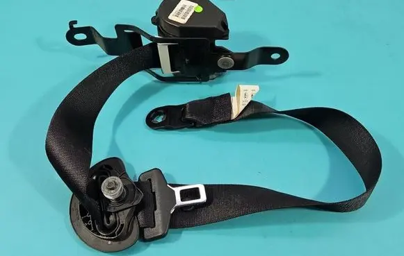 BMW X5 E70 Rear seatbelt 606345601C IMPRK1568559