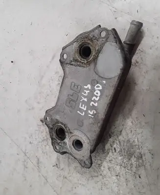 Lexus IS 220D-250-350 Oil filter mounting bracket 157100R010C 988967T