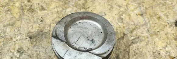 Volkswagen Sharan Piston AAA AES AFP