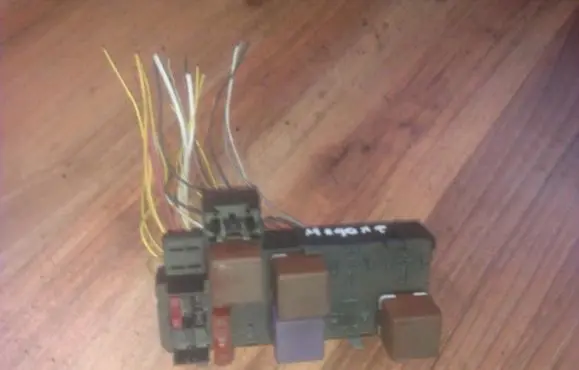 Renault Megane I Fuse box set 77003297193