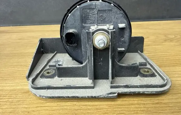 BMW 3 E90 E91 Alarm system siren 6936588