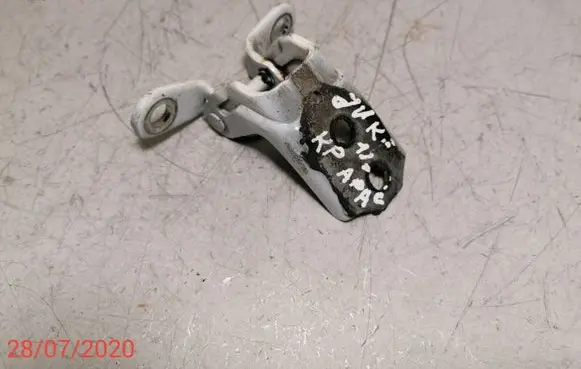 Nissan Juke I F15 Front door lower hinge 