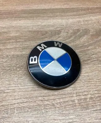 BMW X5 E53 Manufacturer badge logo/emblem 8132375