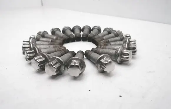 Mercedes-Benz E W213 Wheel nut cap/cover 