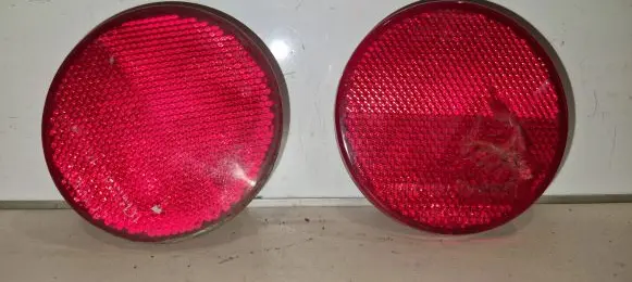 Rear tail light reflector