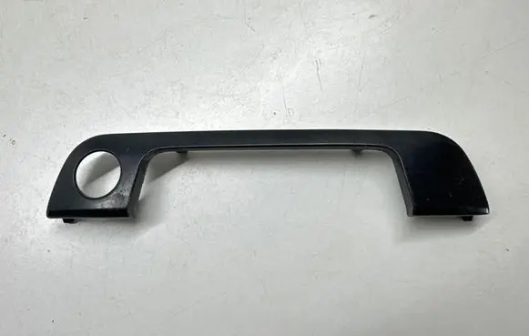 BMW 5 E34 Front door exterior handle 51211928206