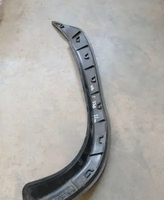 Mercedes-Benz E W238 Front door rubber seal A2387272100