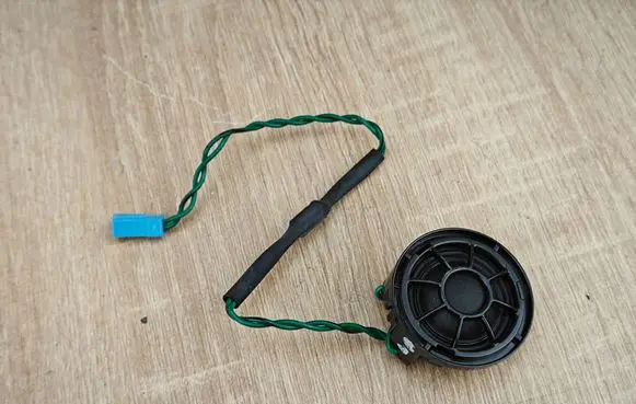 BMW 5 G30 G31 G38 Front door high frequency speaker 9354083