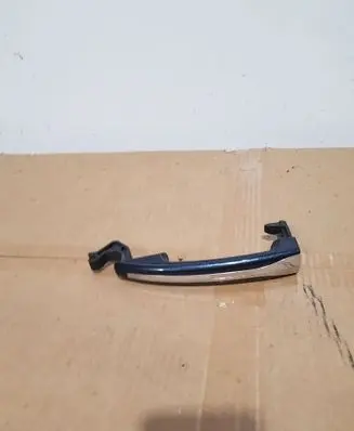 Citroen C5 Front door lock 9681634777