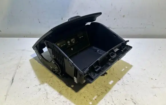 KIA Sorento Wireless charging module 95560C5000 40ZB301000 039501706920