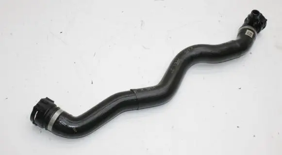 BMW 6 G32 Gran Turismo Engine coolant pipe/hose 8572905