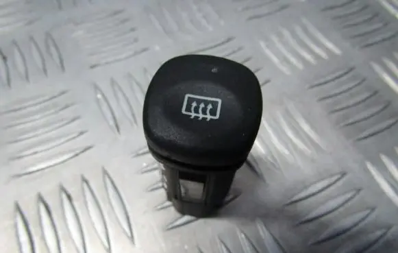 Ford Fiesta Windscreen/window heater switch 96FG18C621AA