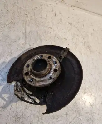 Opel Zafira B Rear wheel hub