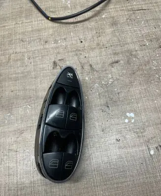Mercedes-Benz C W204 Electric window control switch A2118213679 SWF502159 160621002