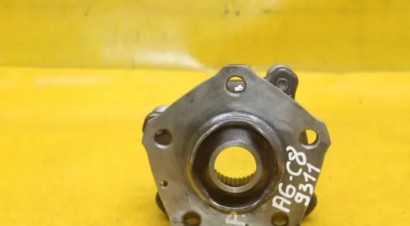 Audi A4 S4 B9 8W Front wheel hub 8W0407617