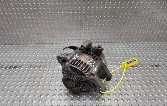 Toyota Yaris Generator/alternator 27060-21010