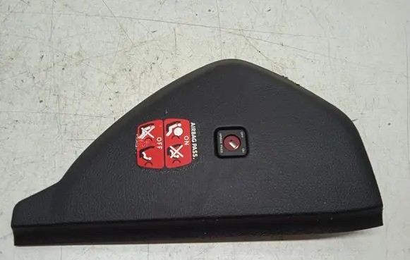 Peugeot 607 Dashboard side end trim 9629444977