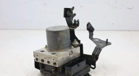 Renault Captur ABS Pump 476604968R