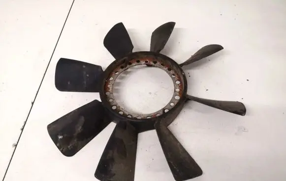Volkswagen PASSAT B5 Fan impeller 078121301e